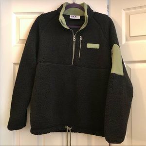 COPY - NWT Fila Sherpa Half-Zip Sweatshirt (Men’s), S